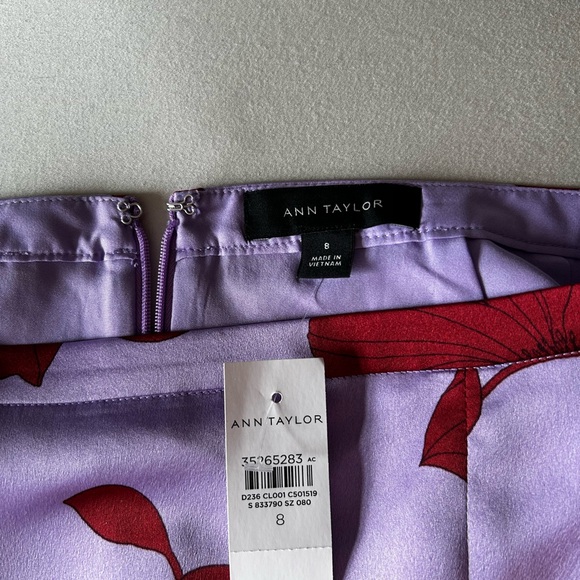 Vibrant Ann Taylor Skirt Size 8 - Picture 3 of 10